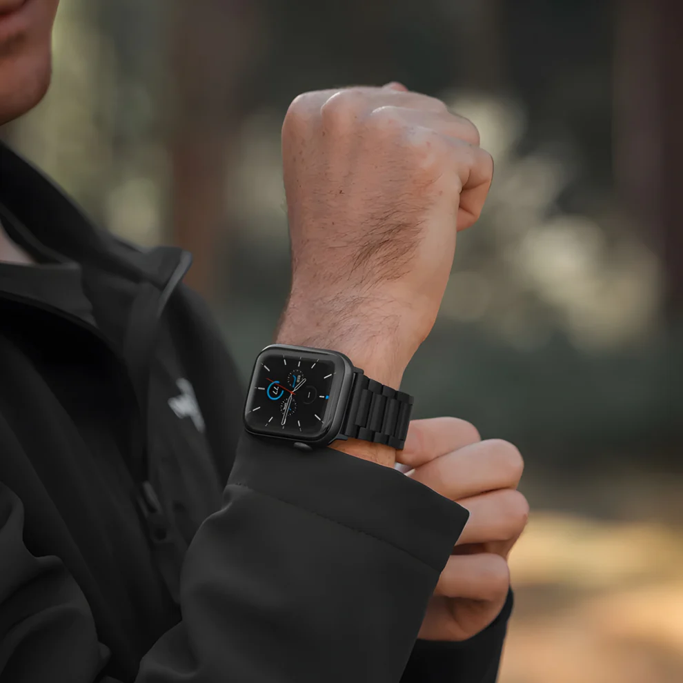 iPadCaseStore Titanium Band Watch - Image 5